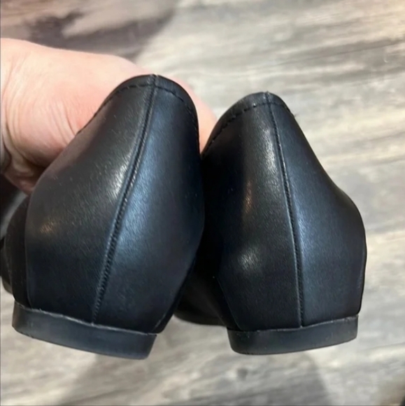 Black flat shoes and loafers - Picture 5 of 5